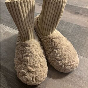 Free People Cozy Tan Slippers